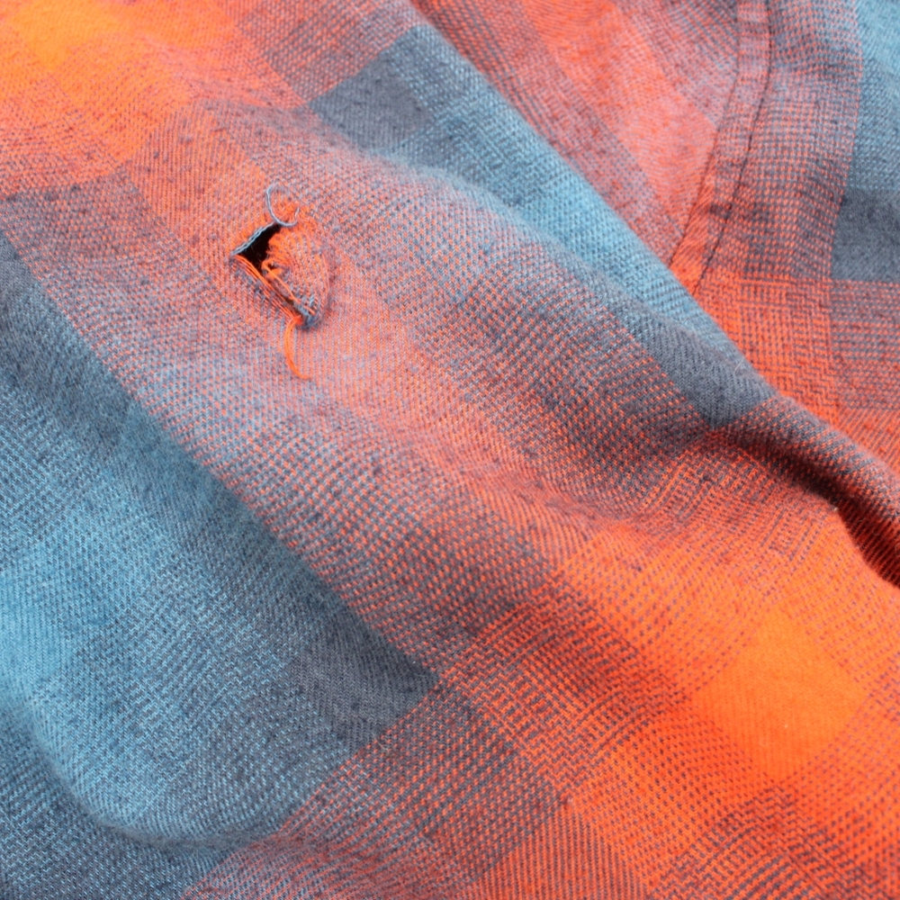 Men’s North Face Reversible Jacket – Size M – Tan/Red Plaid - Picture 10 of 11